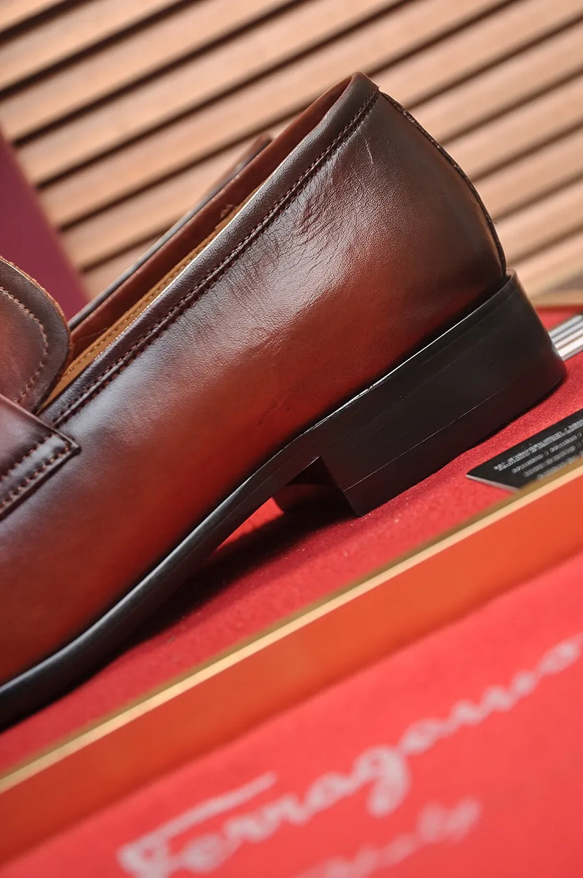 Men's shoes 💰500💶[Ferragamo/Ferragamo] The latest model in the counter. Original imported high-quality cowhide with open edges + imported 🐂 water-dyed cowhide lining + original luxury metal buckle + original combined outsole. Comparison without pressure 38--45 (45 is custom-made and cannot be returned or exchanged)
